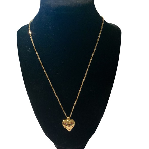 Avon Jewelry - Avon Loving Heart golstone/simulated Ruby Pendant Necklace NIB 1990